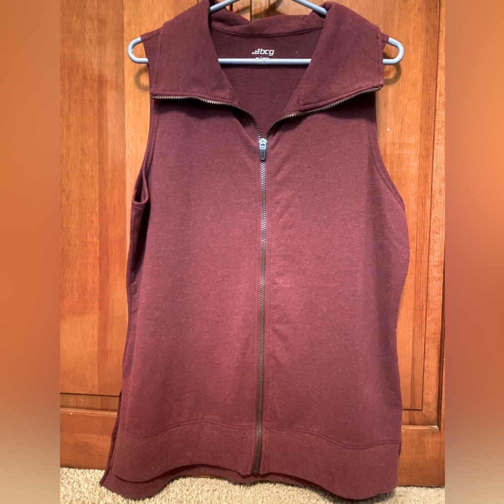 Women’s Maroon Casual Zip Vest